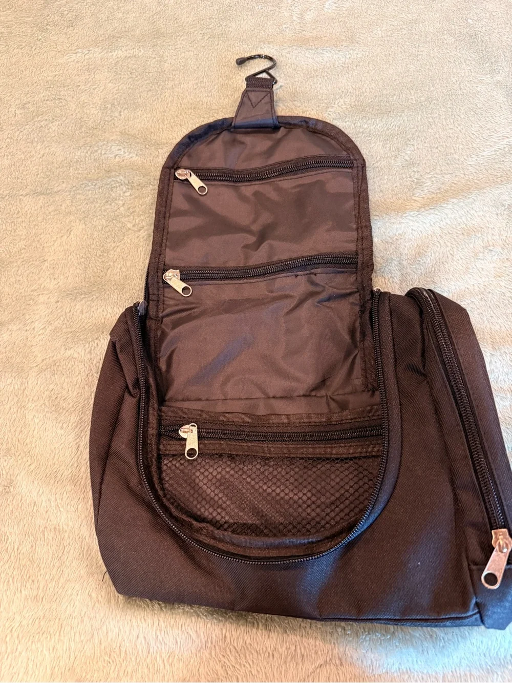U.S. Army Army Strong Hanging Travel Toiletry Bag Black NWOT Military